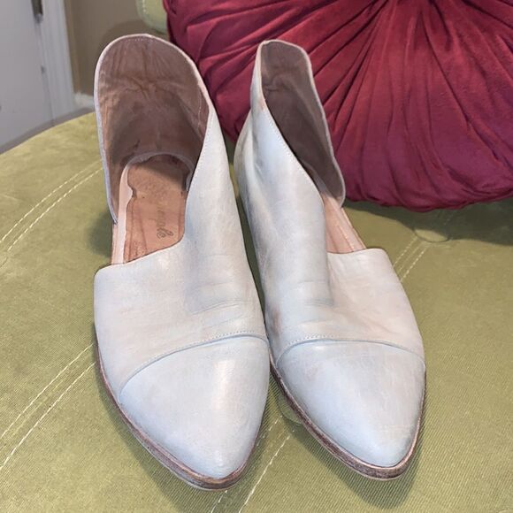 Free people Royal Flat in grey leather, size 7. - Picture 2 of 7